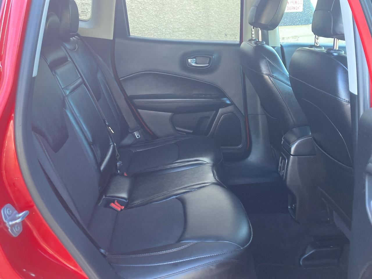 2018 Jeep Compass NORTH 4X4 - Photo #11