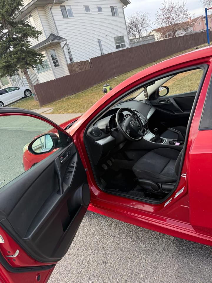 2010 Mazda MAZDA3 GS - Photo #8