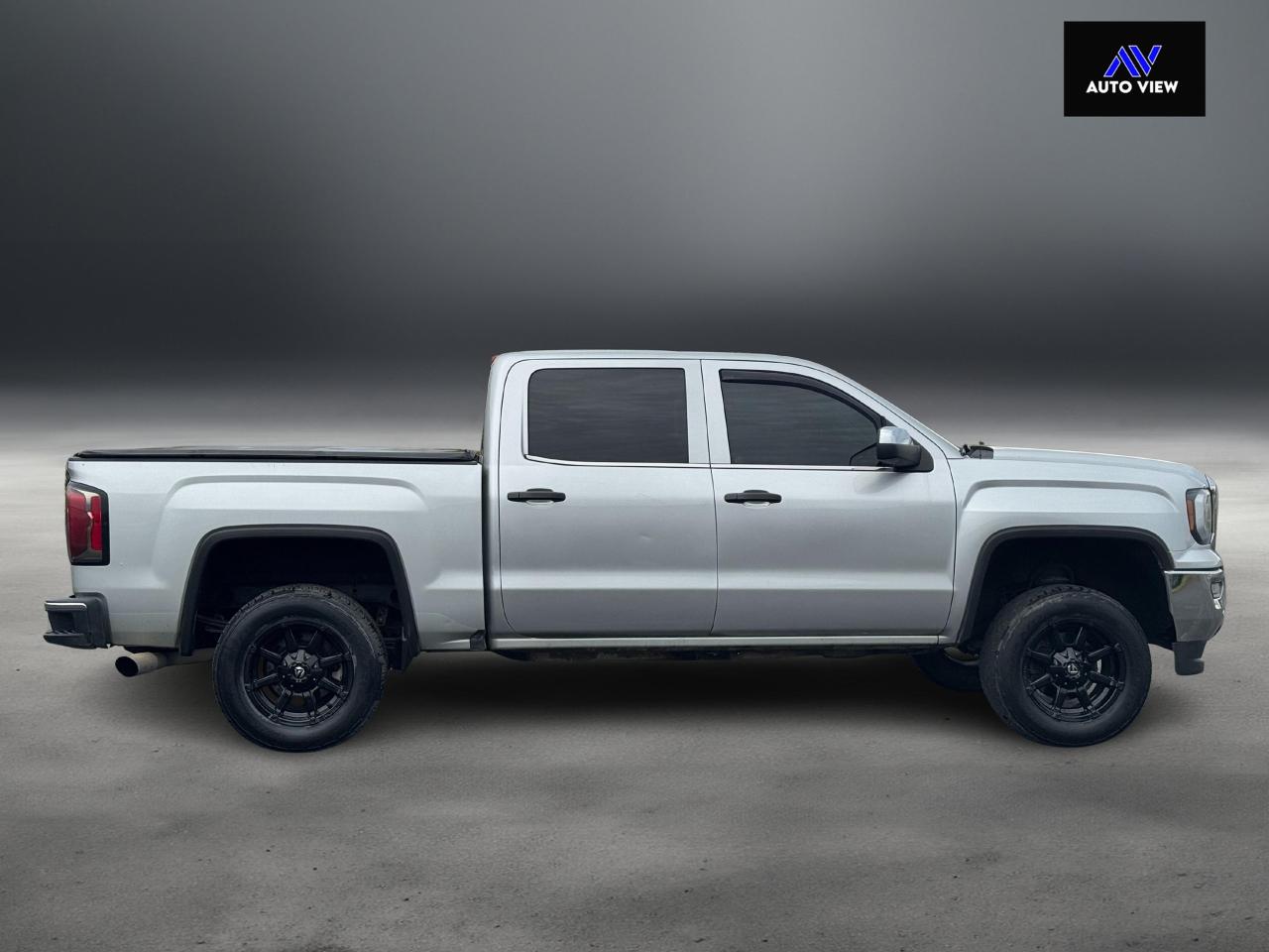 2016 GMC Sierra 1500 SLT **STARLIGHT HEADLINER** - Photo #5