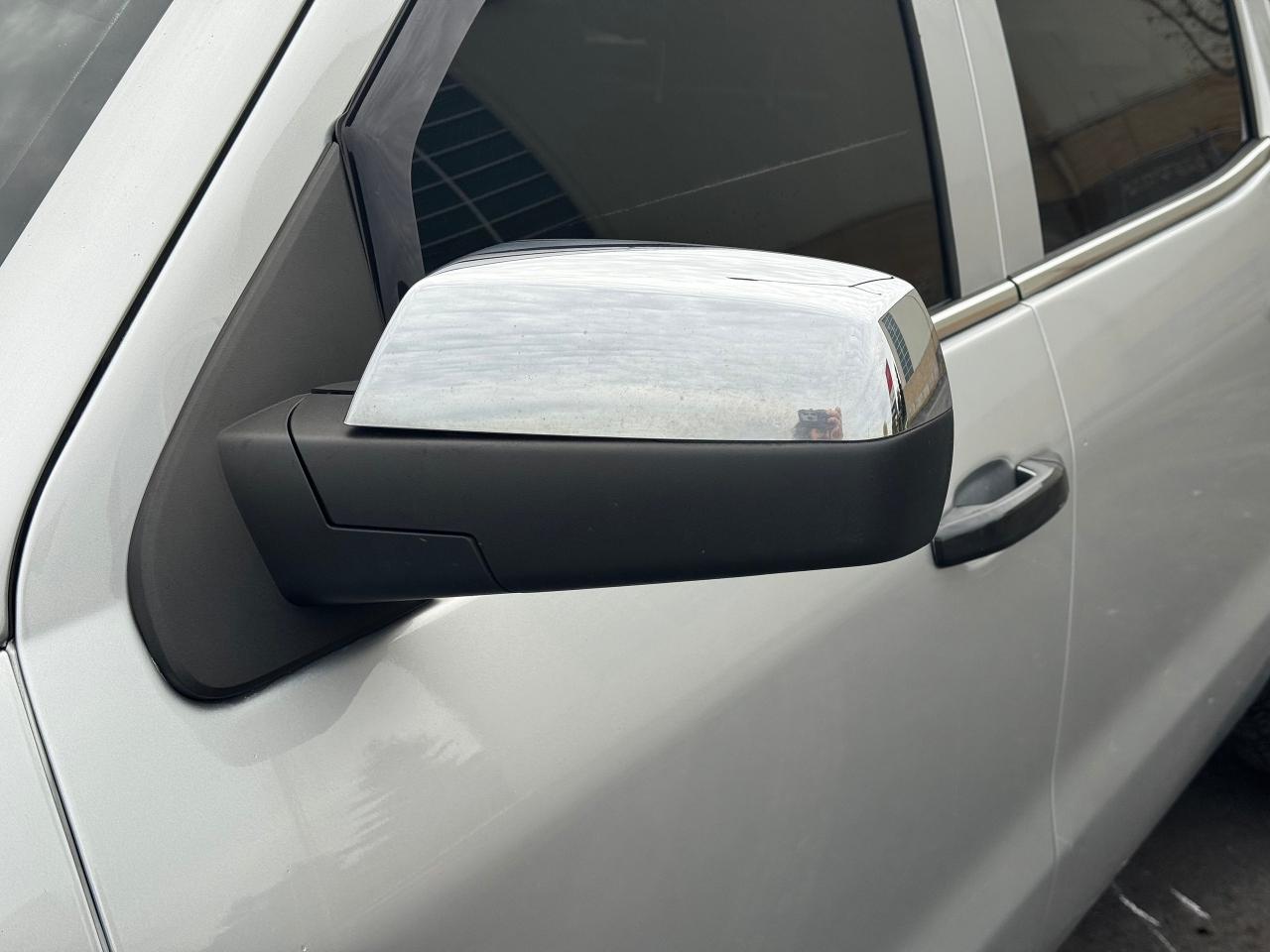 2016 GMC Sierra 1500 SLT **STARLIGHT HEADLINER** - Photo #13