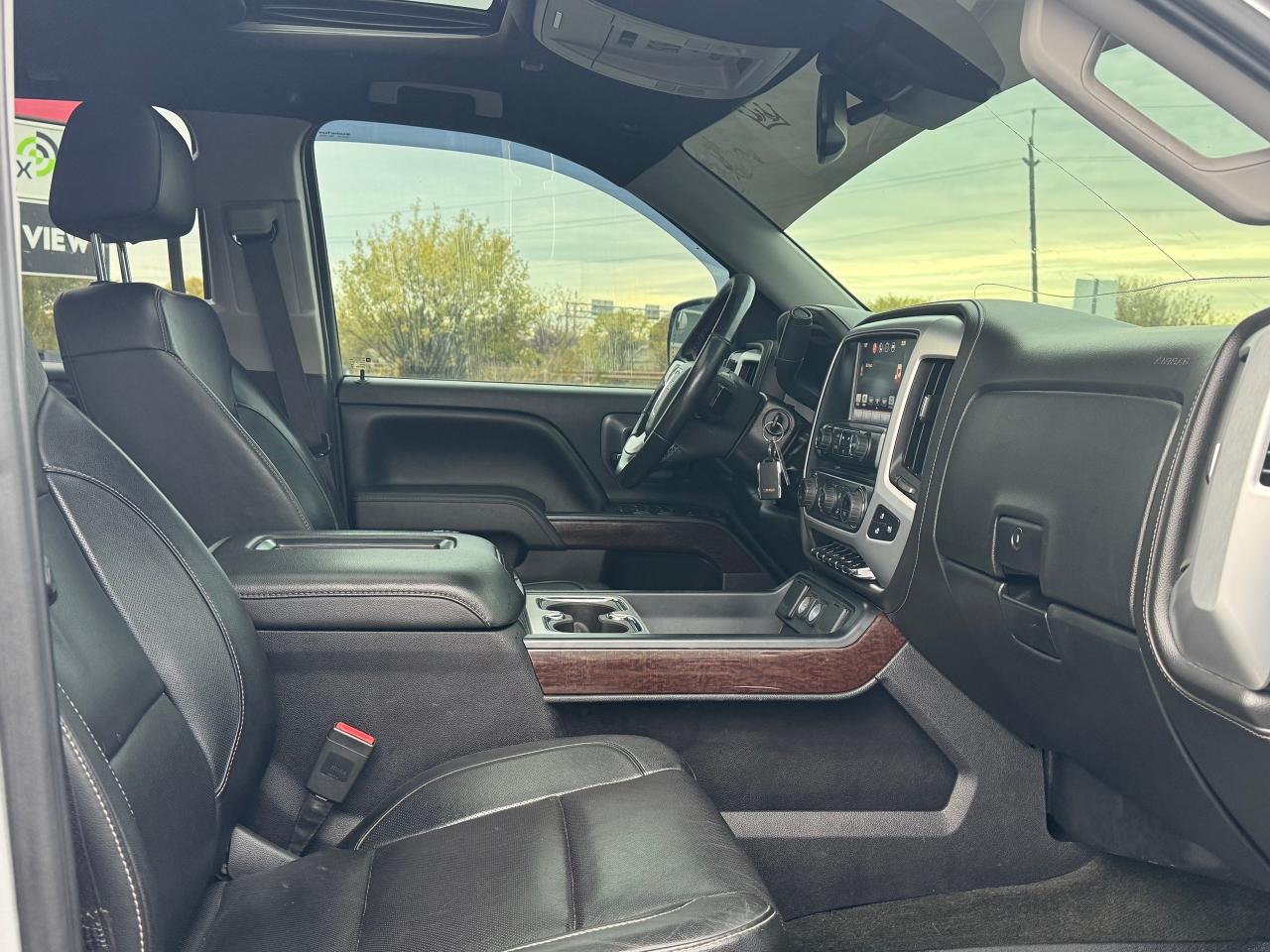 2016 GMC Sierra 1500 SLT **STARLIGHT HEADLINER** - Photo #32