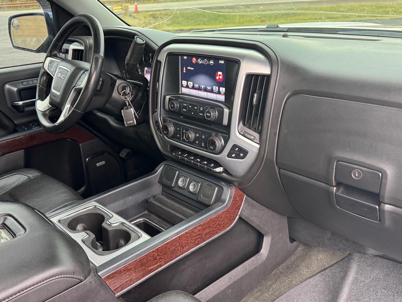 2016 GMC Sierra 1500 SLT **STARLIGHT HEADLINER** - Photo #33