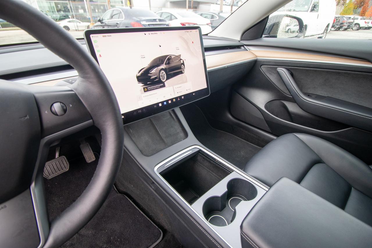 2023 Tesla Model 3 Long Range AWD Photo5