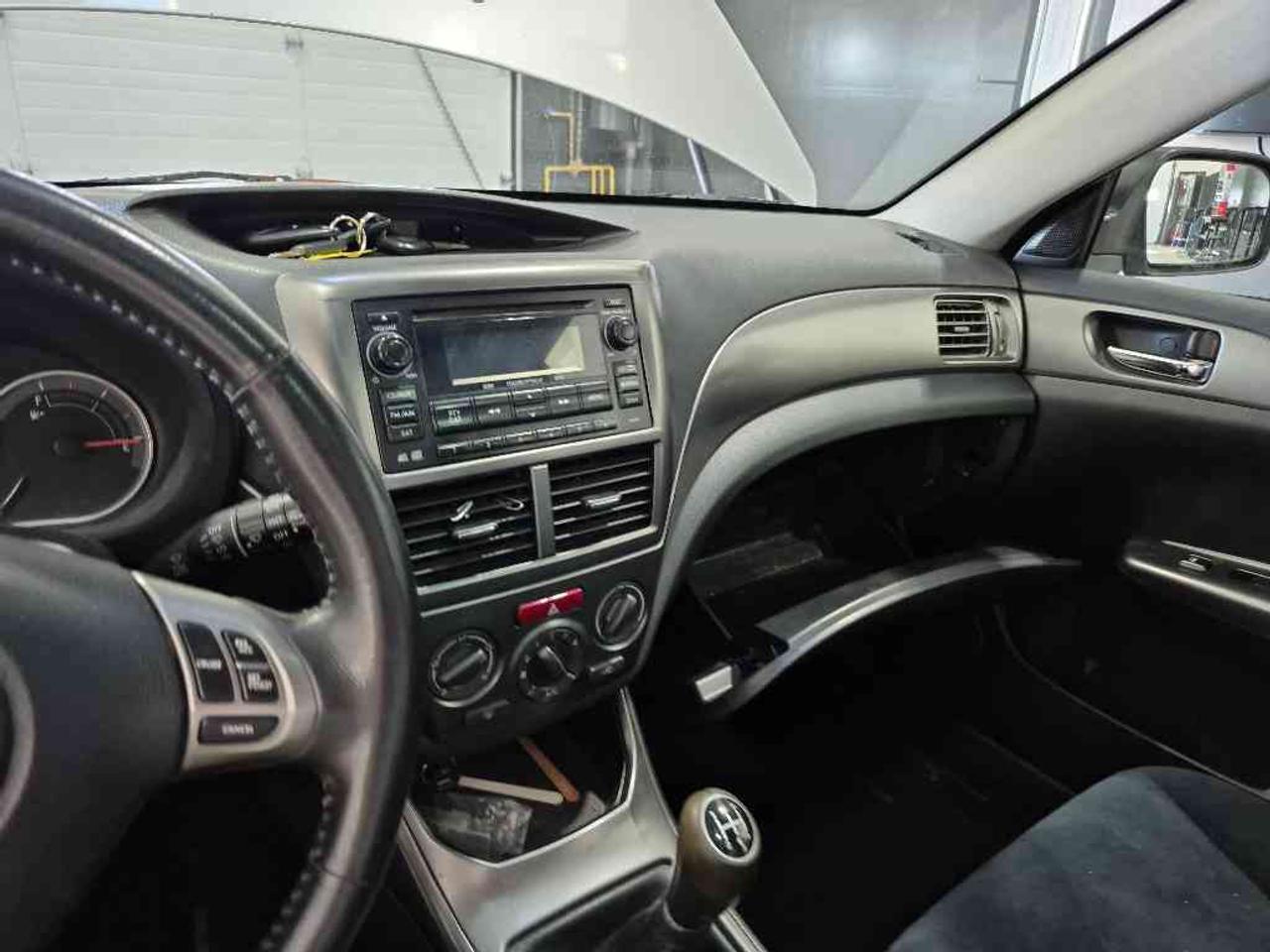 2011 Subaru Impreza 2.5i Photo