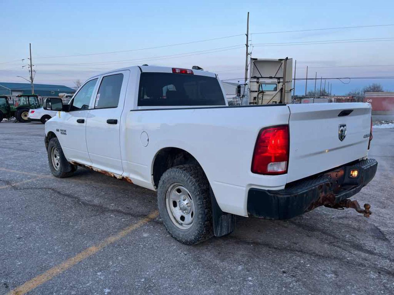 2017 RAM 1500 ST - Photo #6