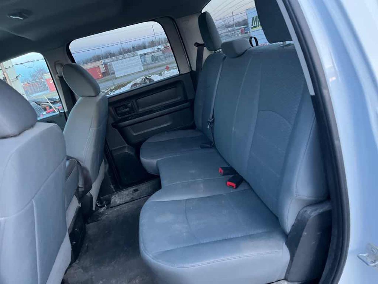 2017 RAM 1500 ST Photo