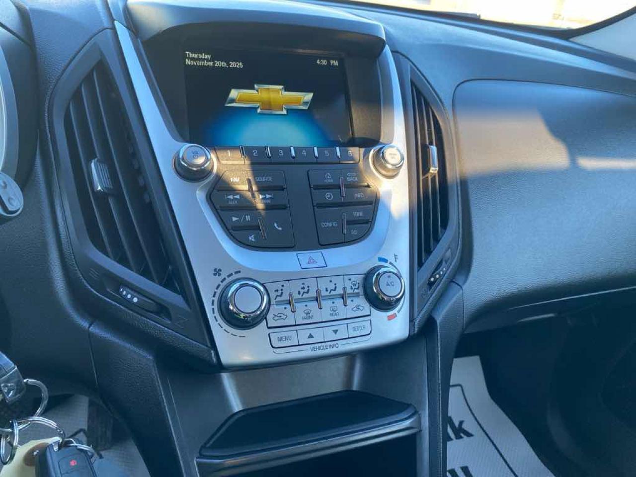 2017 Chevrolet Equinox LS - Photo #10