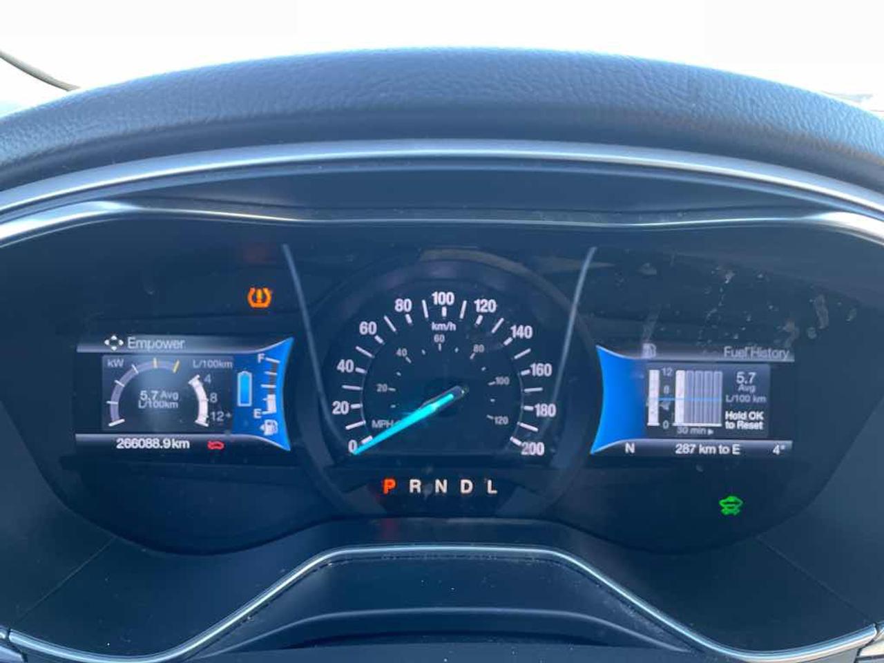 2015 Ford Fusion S Hybrid Photo
