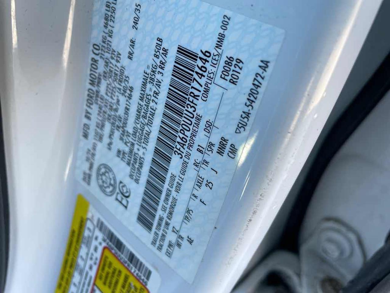 2015 Ford Fusion S Hybrid Photo