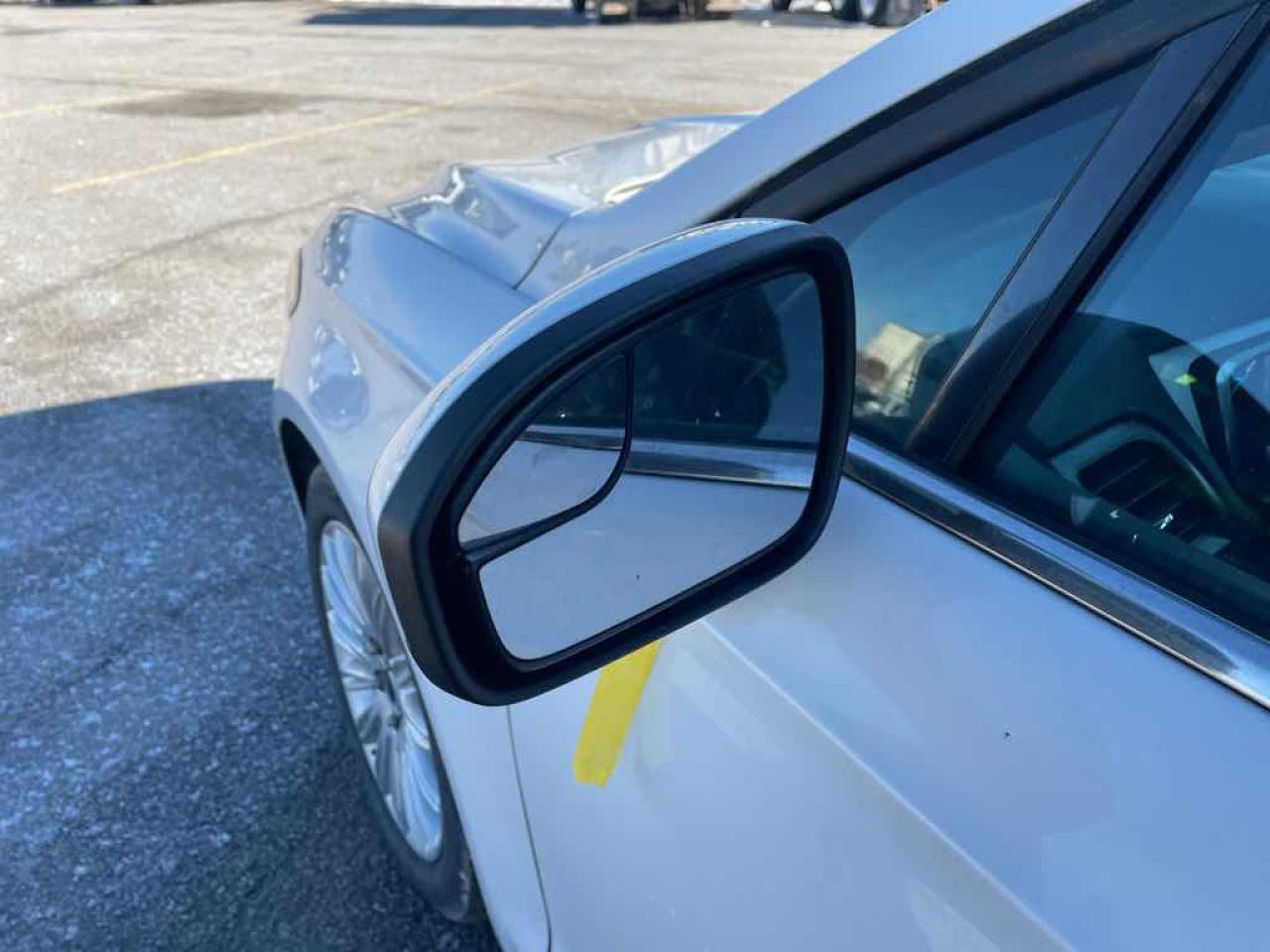 2015 Ford Fusion S Hybrid - Photo #17