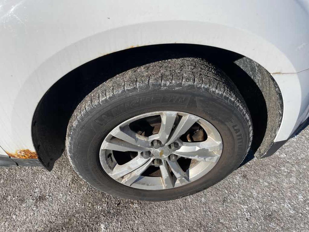 2015 Chevrolet Equinox LS Photo