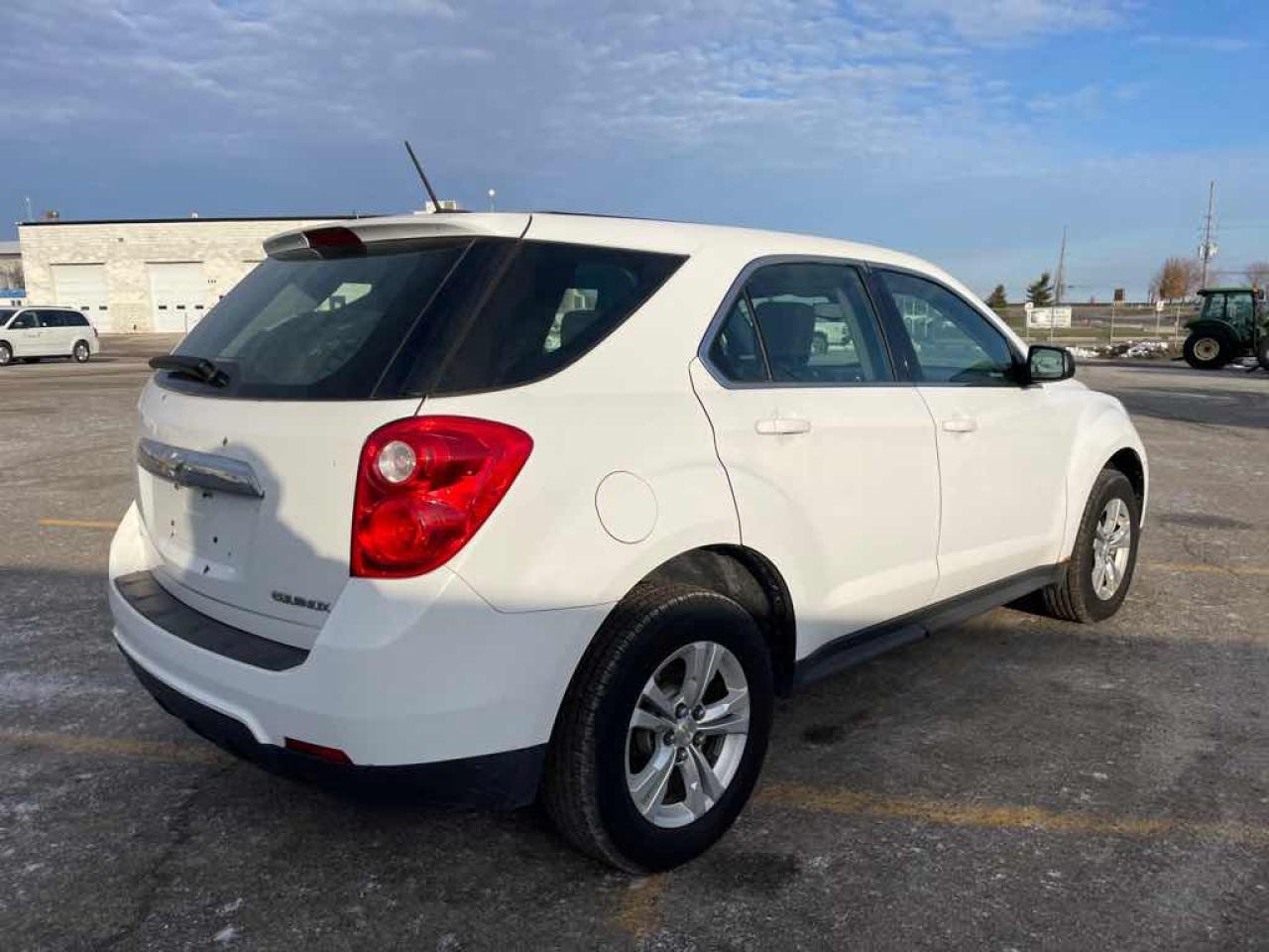 2015 Chevrolet Equinox LS Photo