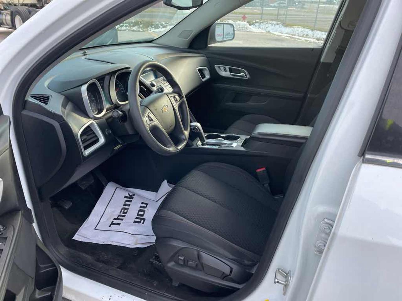 2015 Chevrolet Equinox LS Photo