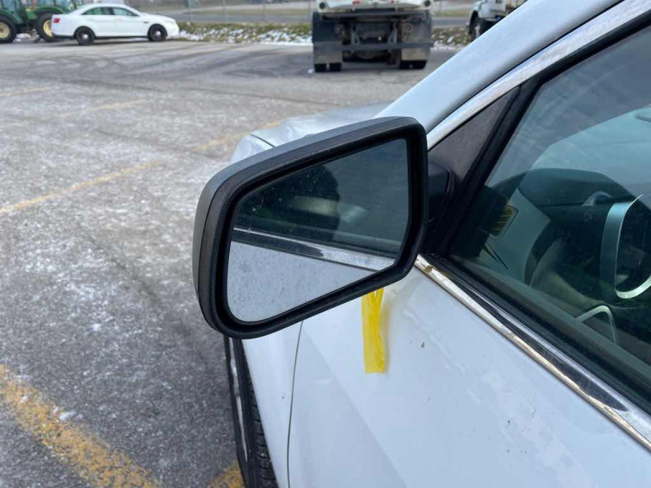 2015 Chevrolet Equinox LS - Photo #19