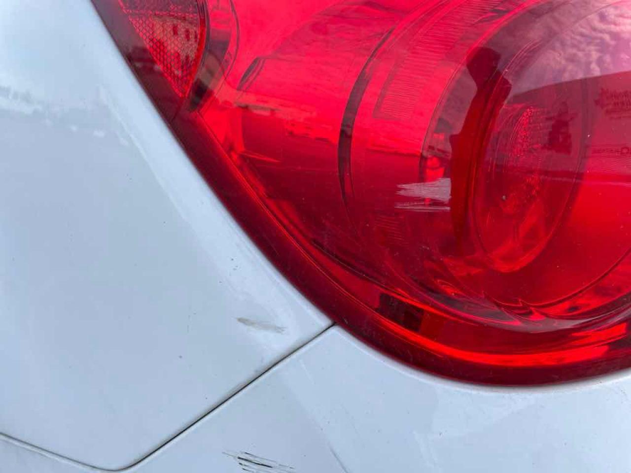 2015 Chevrolet Equinox LS - Photo #23