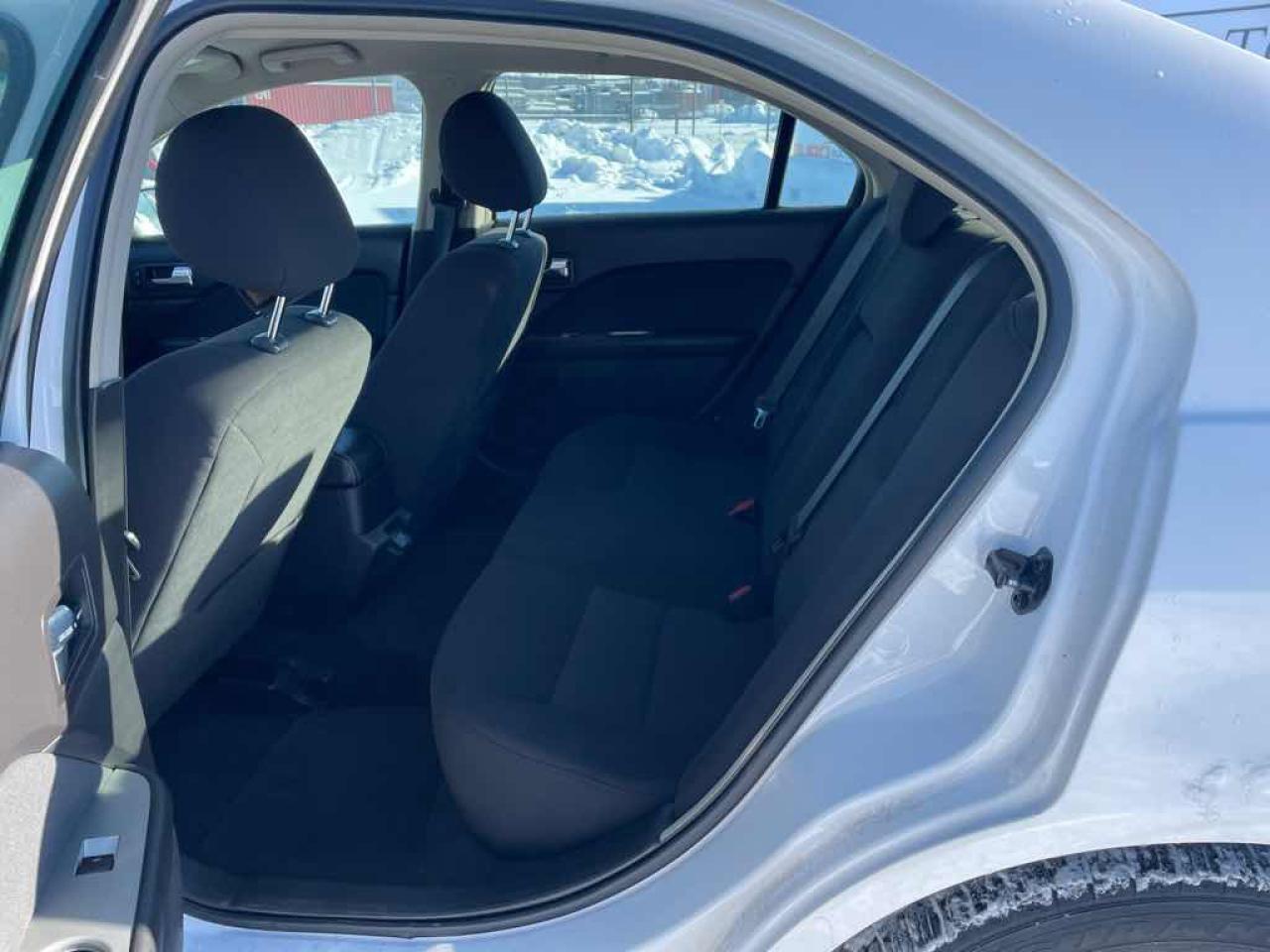 2011 Ford Fusion HYBRID Photo