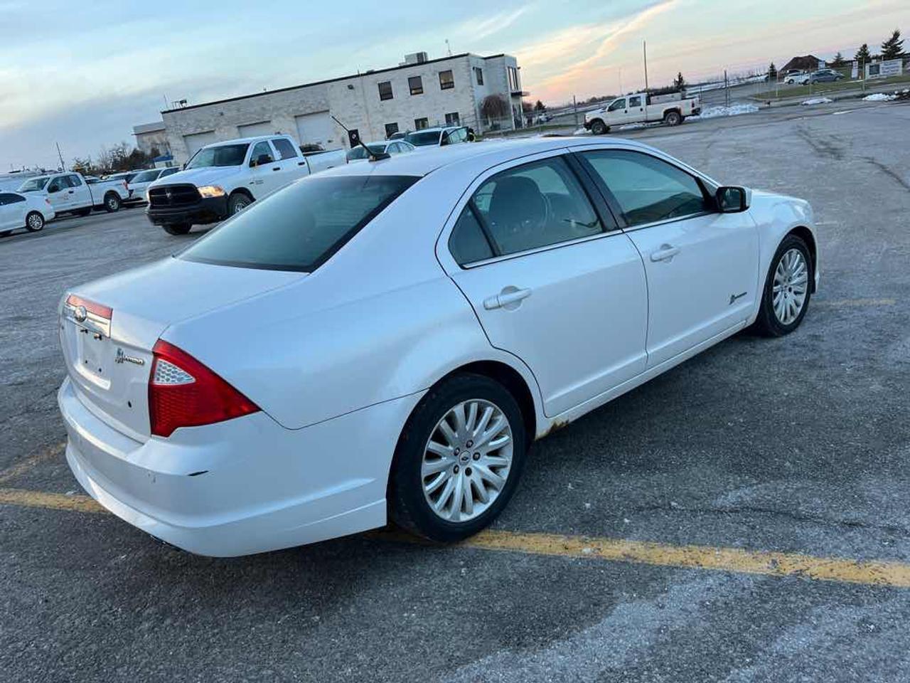 2011 Ford Fusion HYBRID Photo