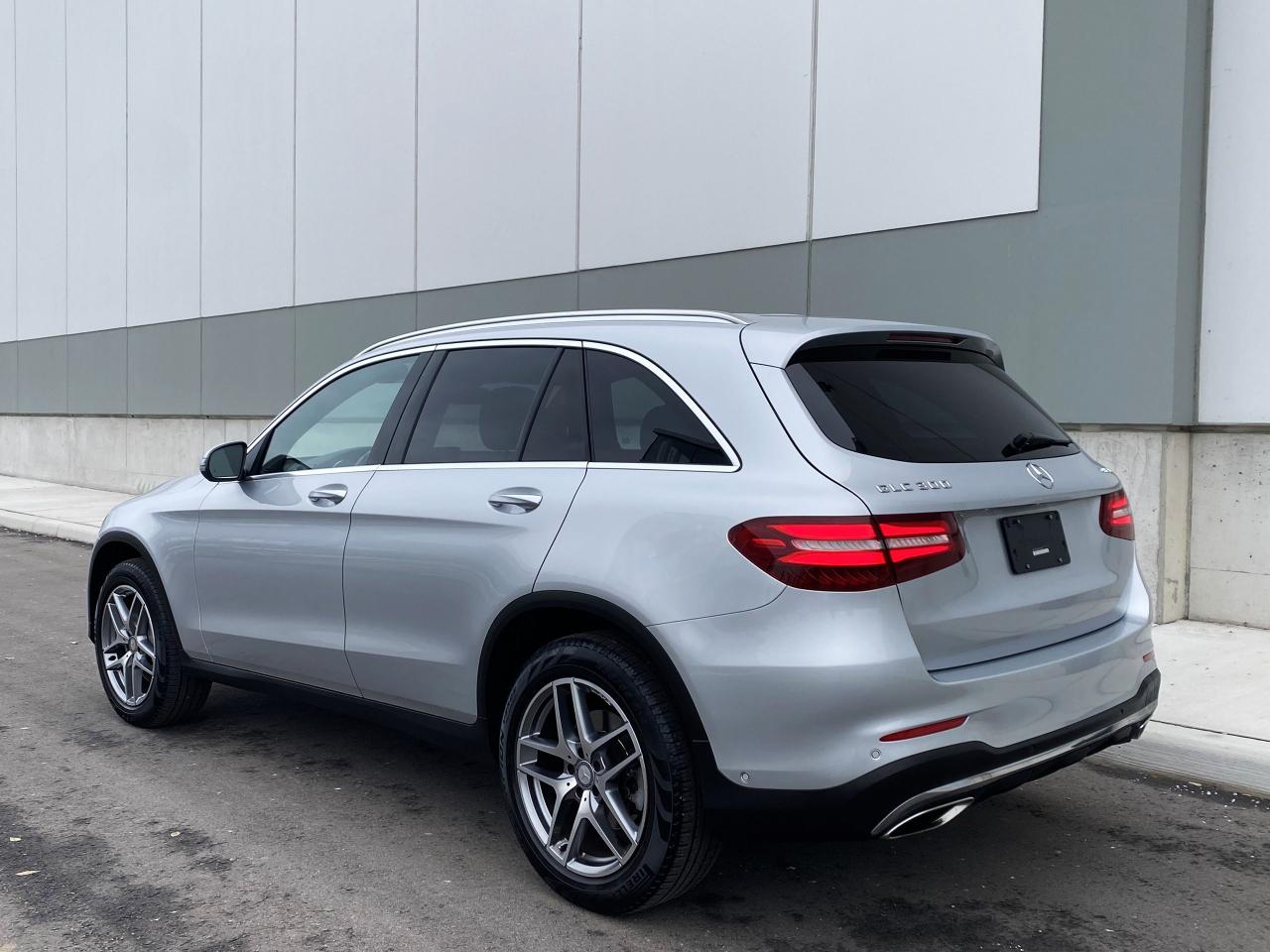 2016 Mercedes-Benz GLC 300 4MATIC-AMG SPORT-360 CAM-DISTRONIC-1 OWNER - Photo #6