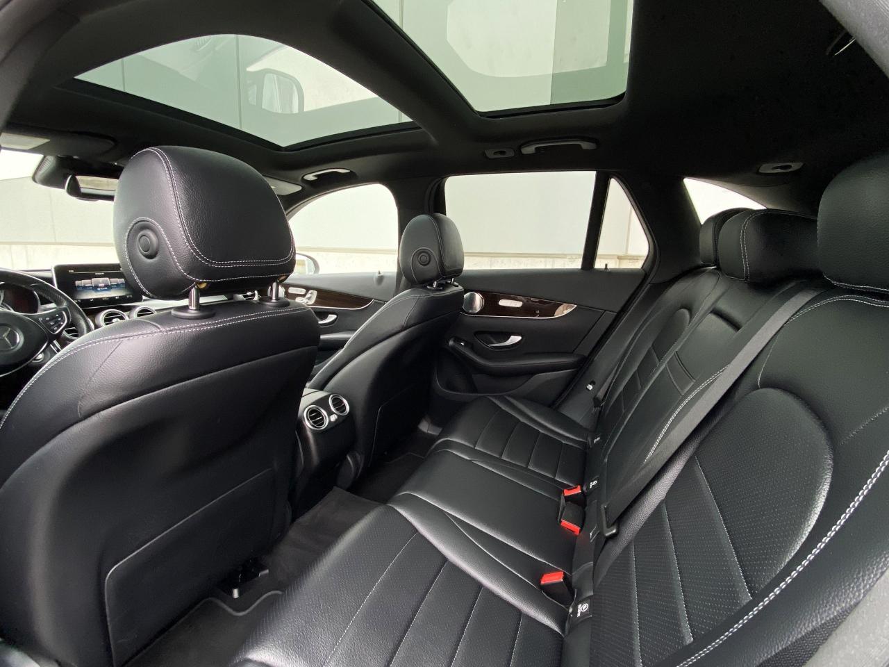 2016 Mercedes-Benz GLC 300 4MATIC-AMG SPORT-360 CAM-DISTRONIC-1 OWNER - Photo #21
