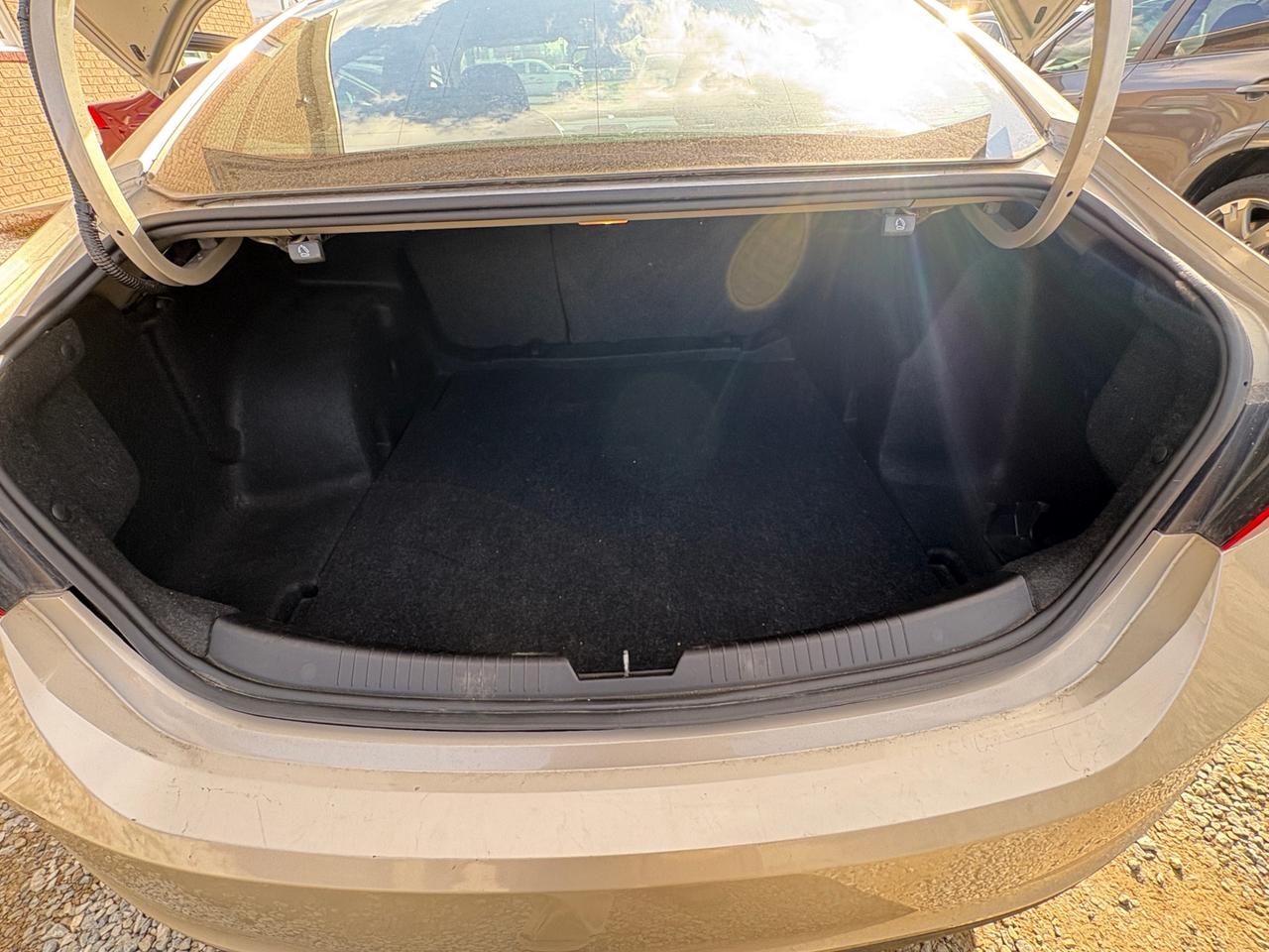 2016 Chevrolet Malibu 2LT Only 52000 KM One Owner with Safety & Warranty. Financing Available. Photo