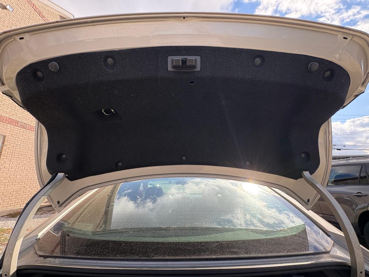 2016 Chevrolet Malibu 2LT Only 52000 KM One Owner with Safety & Warranty. Financing Available. Photo