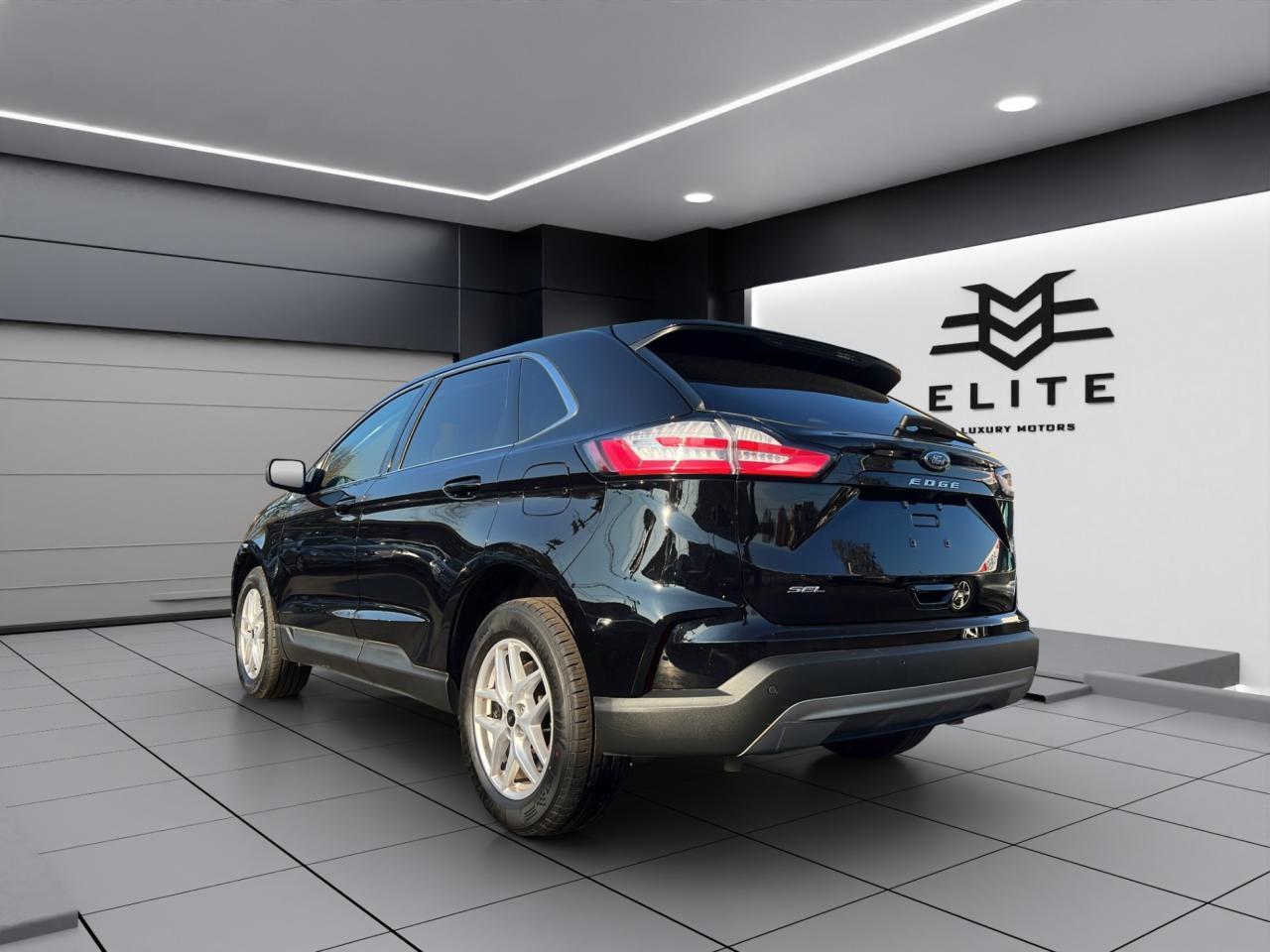 2023 Ford Edge SEL AWD - Blind Spot Monitor - Reverse Camera !!! Photo