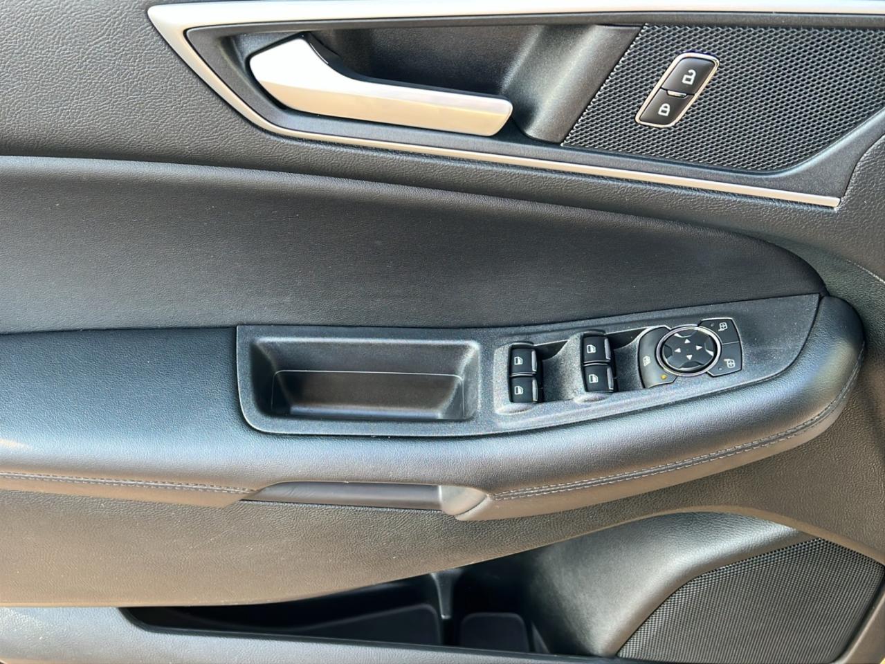 2023 Ford Edge SEL AWD - Blind Spot Monitor - Reverse Camera !!! Photo