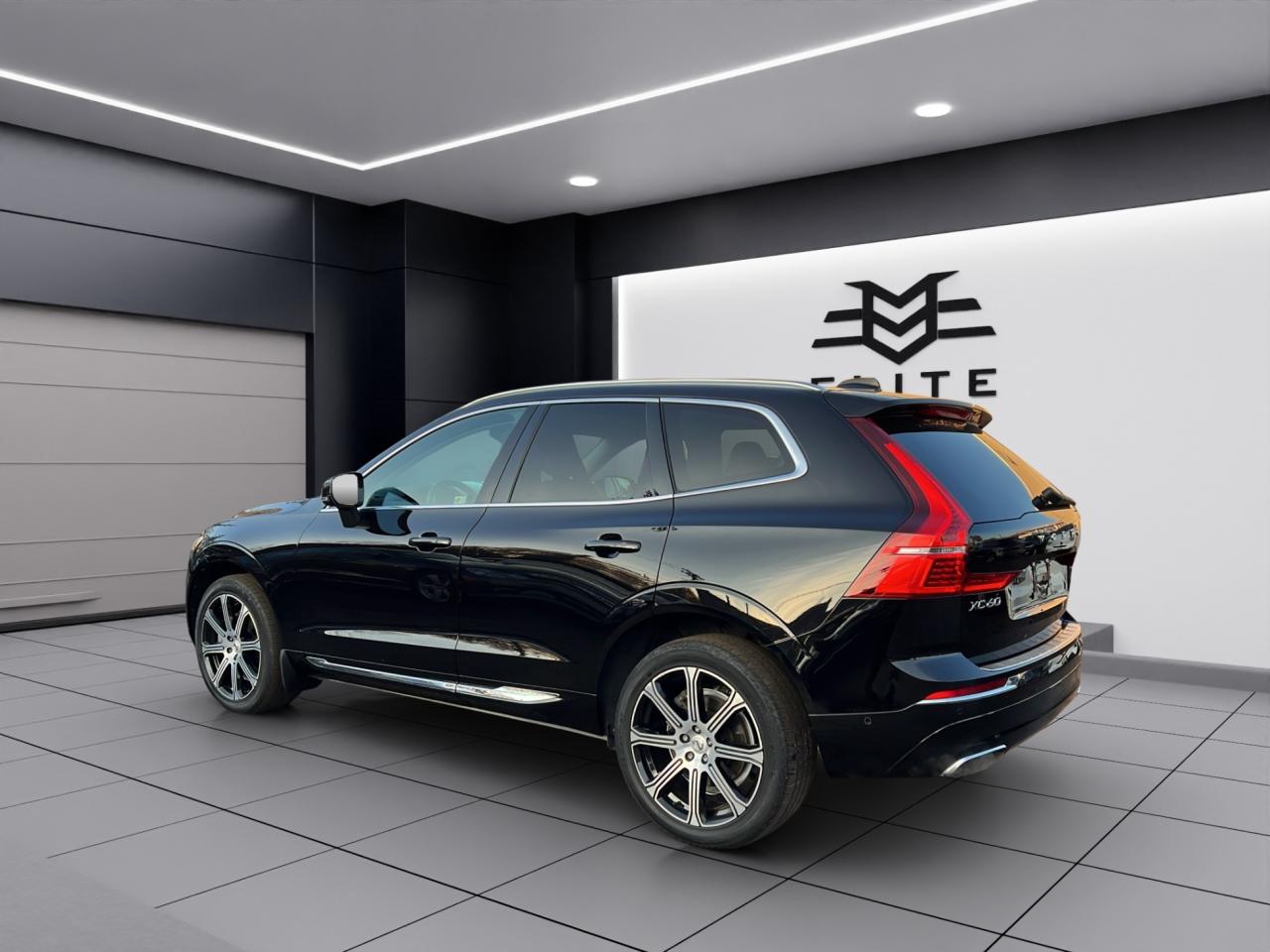 2019 Volvo XC60 T6 AWD INSCRIPTION PKG - LEATHER - SUNROOF !!! Photo