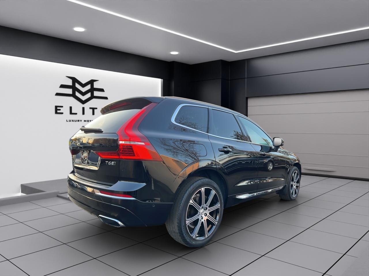 2019 Volvo XC60 T6 AWD INSCRIPTION PKG - LEATHER - SUNROOF !!! Photo