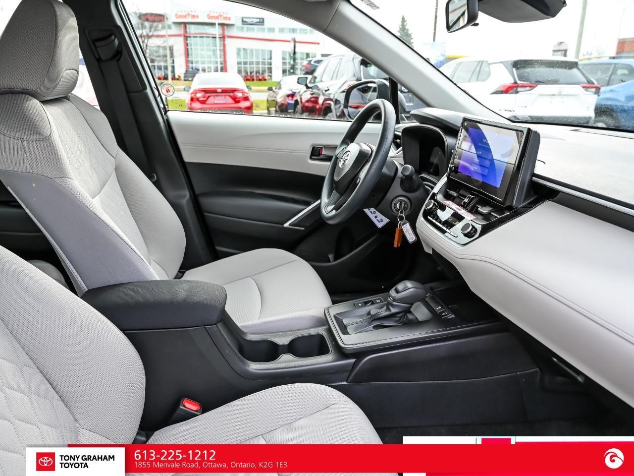 2026 Toyota Corolla Cross L Photo