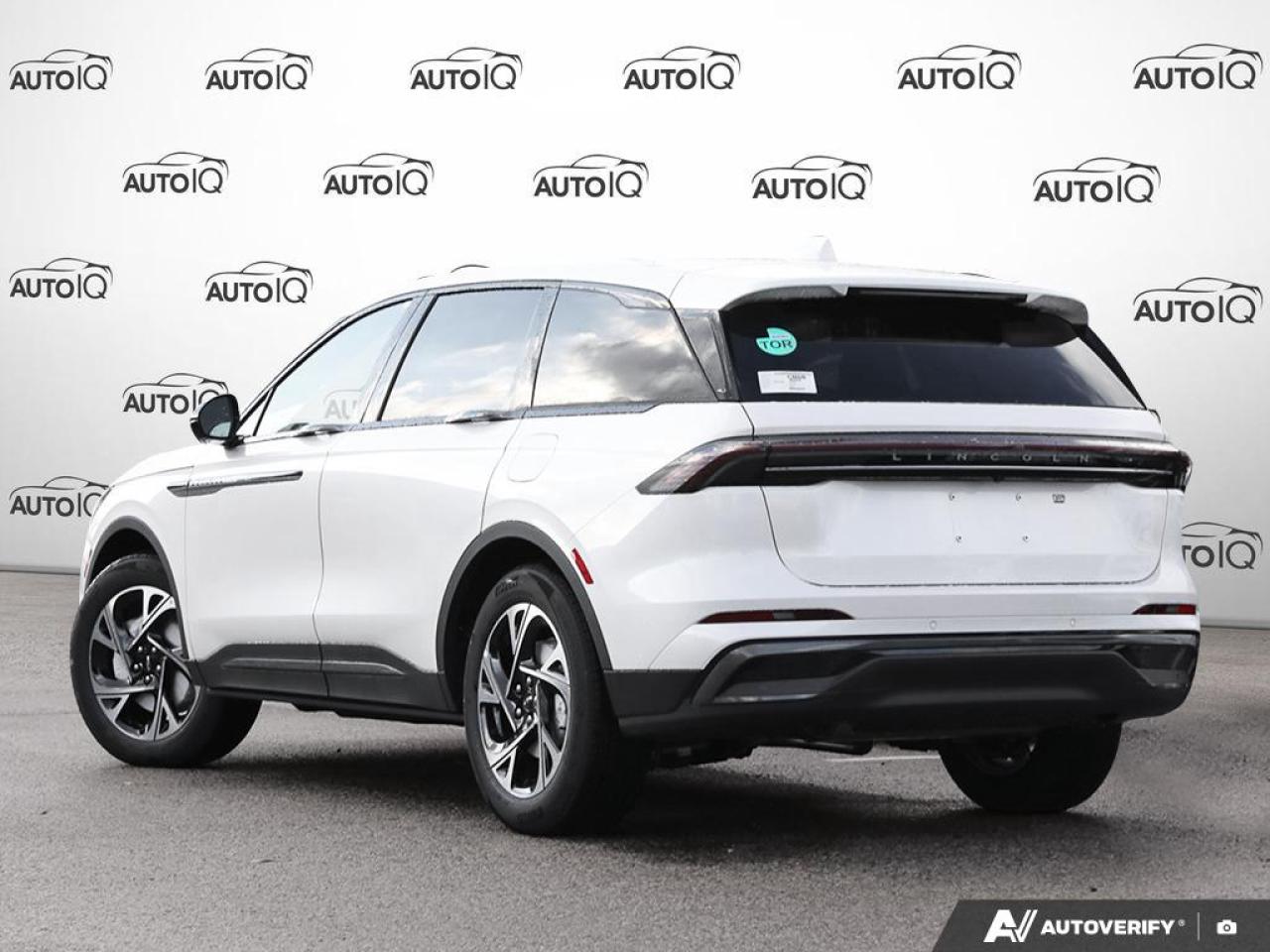 2026 Lincoln Nautilus Premiere 102A | 8-SPD A/T | 18 MINI SPARE WHEEL AND TIRE | JET APPEAR PKG | 2.0L GTDI A | LINCOLN SOFT TOUCH BLK/GREY | /LT SPACE GREY INT | WHITE PLATINUM MET 3C Photo3