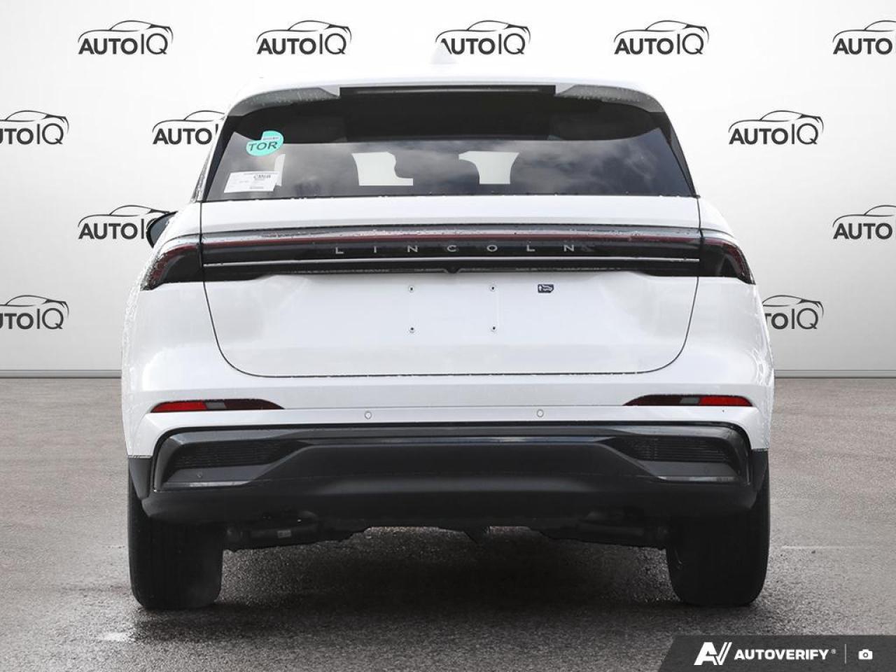 2026 Lincoln Nautilus Premiere 102A | 8-SPD A/T | 18 MINI SPARE WHEEL AND TIRE | JET APPEAR PKG | 2.0L GTDI A | LINCOLN SOFT TOUCH BLK/GREY | /LT SPACE GREY INT | WHITE PLATINUM MET 3C Photo