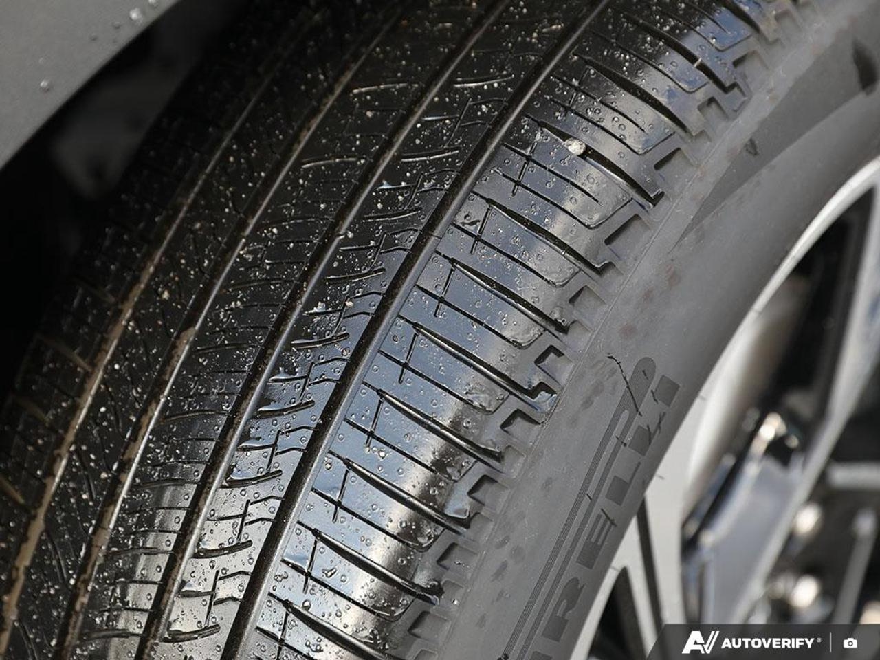 2026 Lincoln Nautilus Premiere 102A | 8-SPD A/T | 18 MINI SPARE WHEEL AND TIRE | JET APPEAR PKG | 2.0L GTDI A | LINCOLN SOFT TOUCH BLK/GREY | /LT SPACE GREY INT | WHITE PLATINUM MET 3C Photo