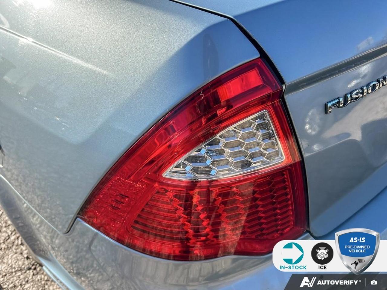 2010 Ford Fusion Hybrid 160A | ACCIDENT FREE | MOON/TUNE PKG | LEATHER Photo