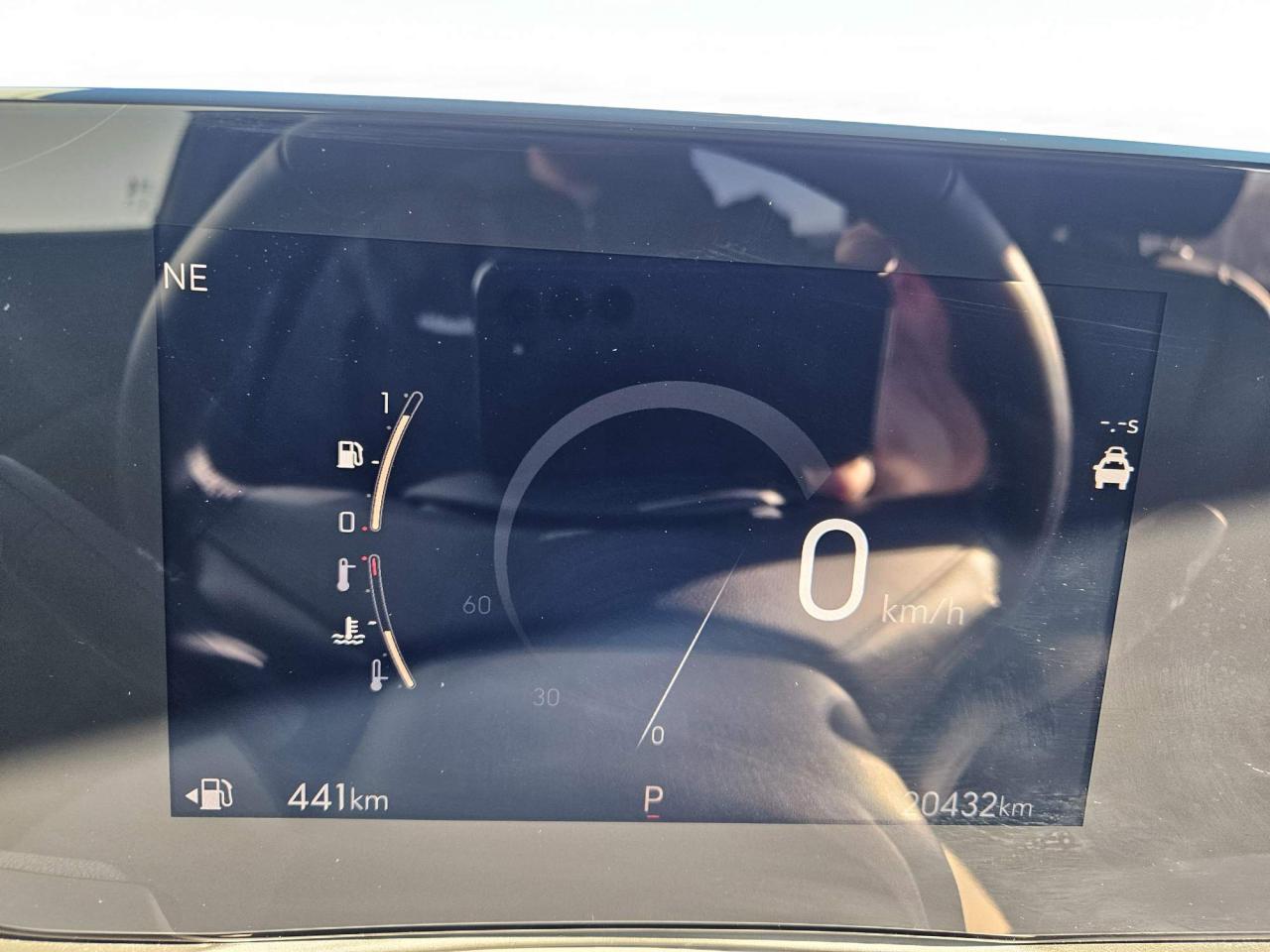 2025 Buick Encore GX Sport Touring Leather | Moonroof | Technology Package | 19" Wheels Photo