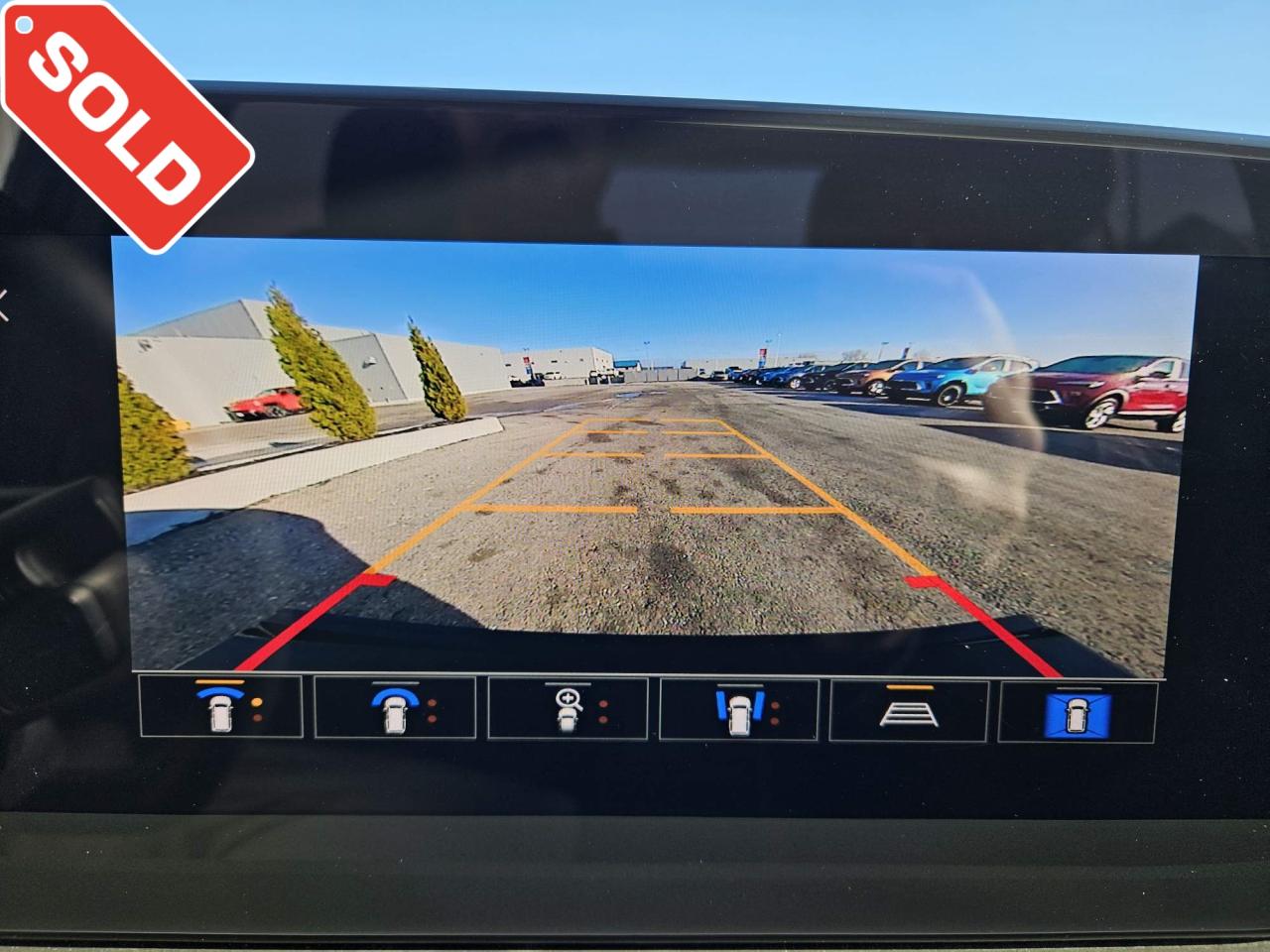 2025 Buick Encore GX Sport Touring Leather | Moonroof | Technology Package | 19" Wheels Photo