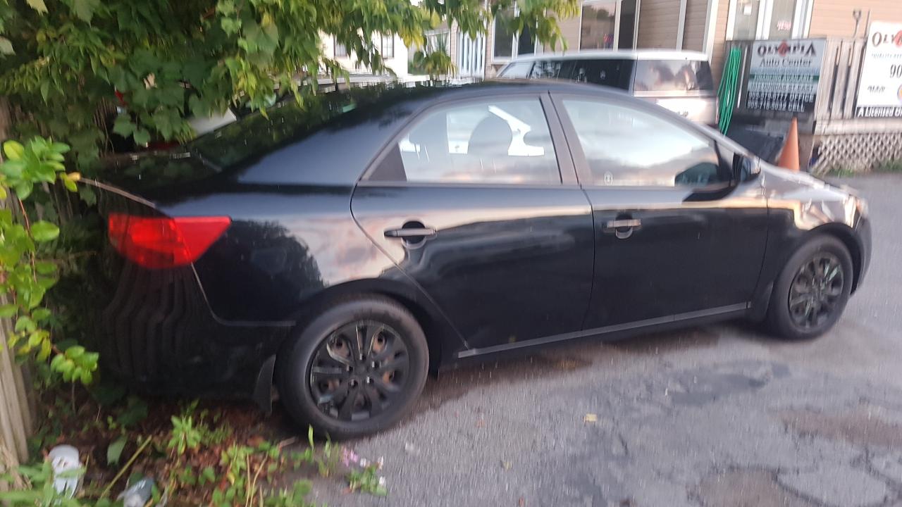 2013 Kia Forte LX Photo3