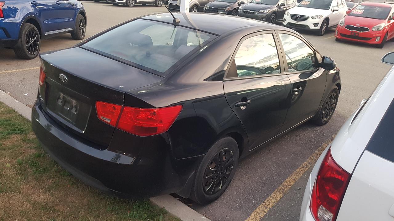 2013 Kia Forte LX - Photo #8