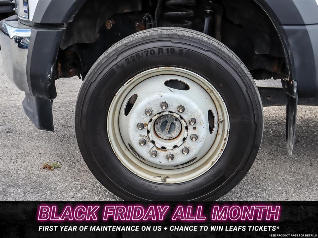 2019 Ford F-450 XL 4WD Crew Cab 8' Box Photo