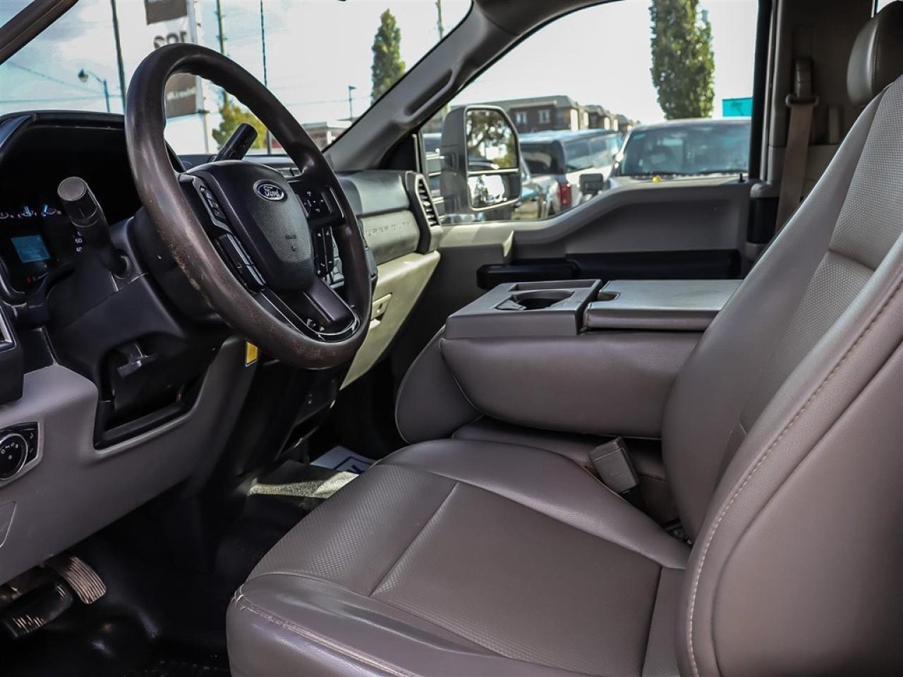 2019 Ford F-450 XL 4WD Crew Cab 8' Box Photo