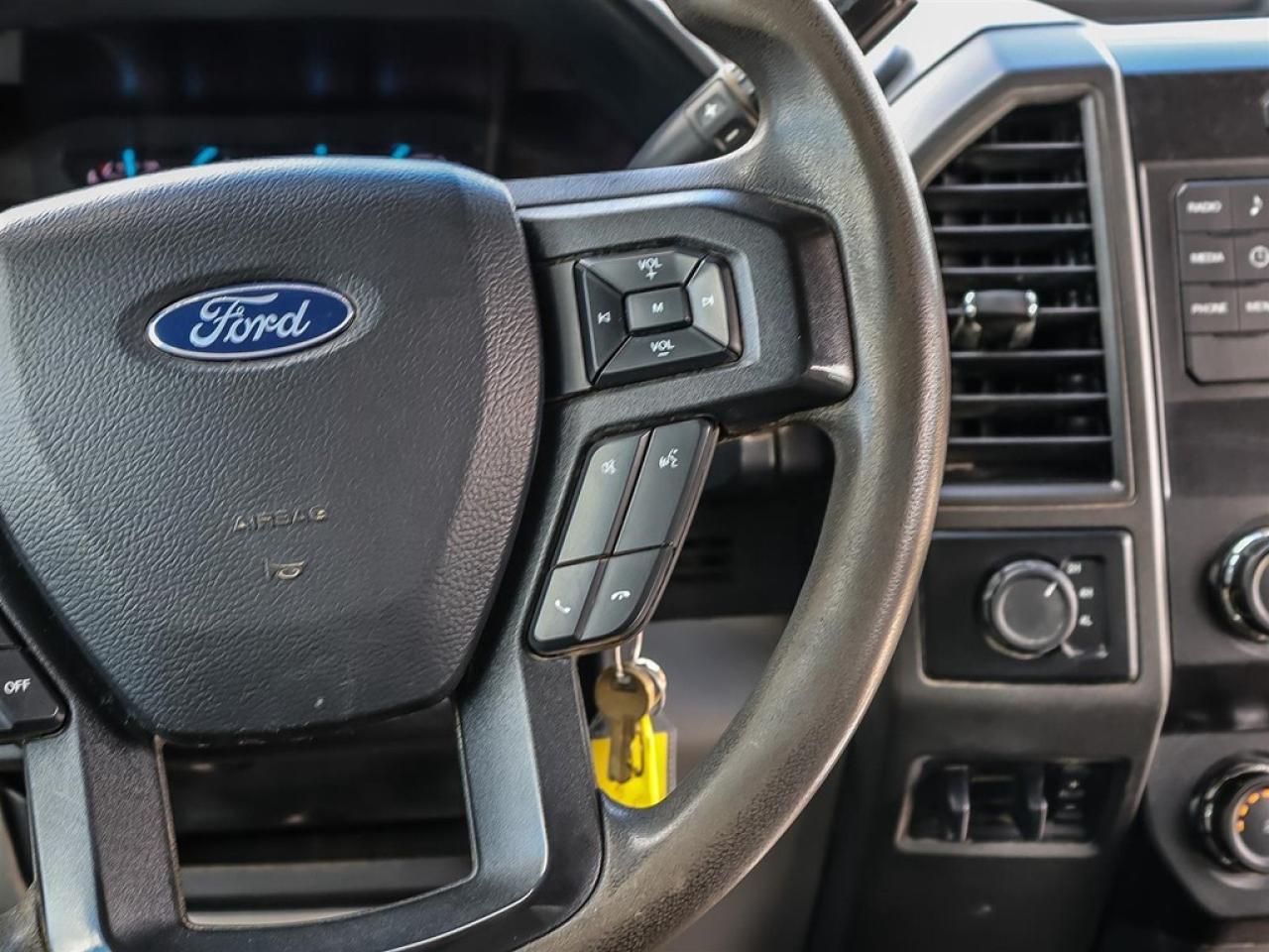 2019 Ford F-450 XL 4WD Crew Cab 8' Box Photo