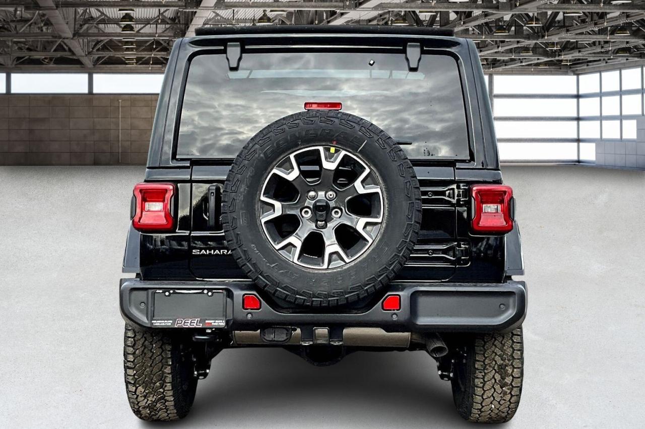 2026 Jeep Wrangler SAHARA | Sky-Top | McKinley Leather | Tow Pkg Photo3