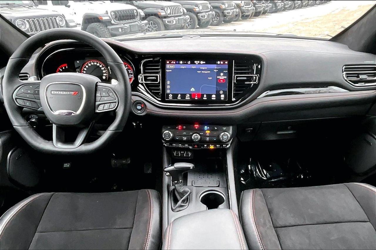 2026 Dodge Durango GT PREMIUM | HEMI | Redline Pkg | Tow N Go | AWD Photo4