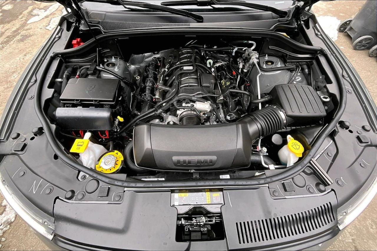 2026 Dodge Durango GT PREMIUM | HEMI | Redline Pkg | Tow N Go | AWD Photo