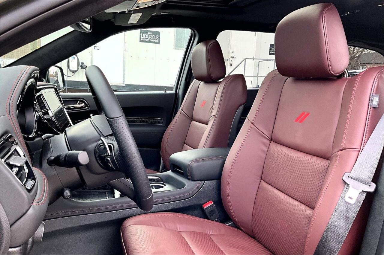 2026 Dodge Durango GT PREMIUM | Blacktop | Tow N Go | HEMI | AWD Photo