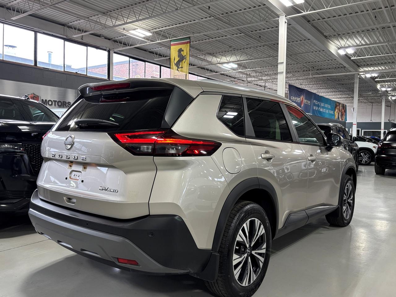2023 Nissan Rogue SV AWD|MOONROOF|ALLOYS|360CAM|HEATEDSEATS|+++ Photo