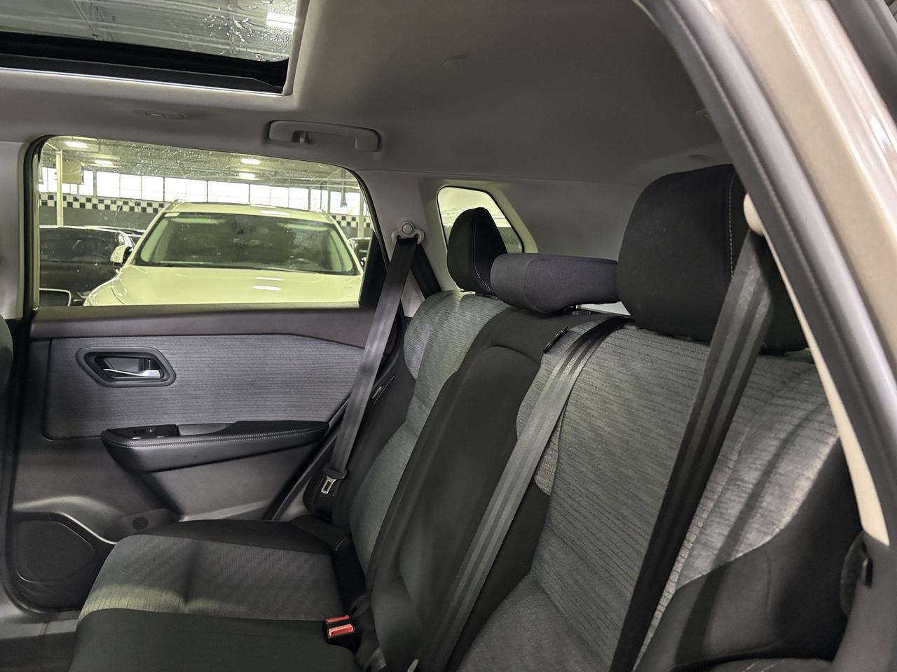 2023 Nissan Rogue SV AWD|MOONROOF|ALLOYS|360CAM|HEATEDSEATS|+++ Photo