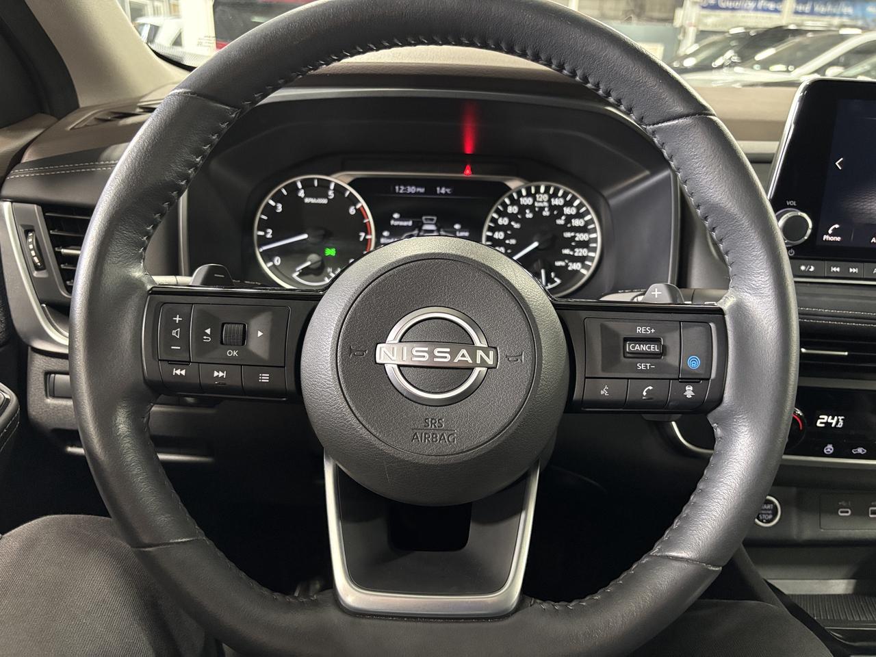 2023 Nissan Rogue SV AWD|MOONROOF|ALLOYS|360CAM|HEATEDSEATS|+++ Photo