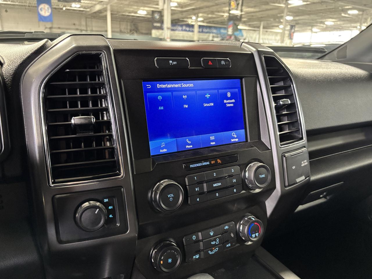 2020 Ford F-150 XLT 4WD|V8POWERED|SUPERCREW|TONNEAUCOVER|BACKUPCAM - Photo #18