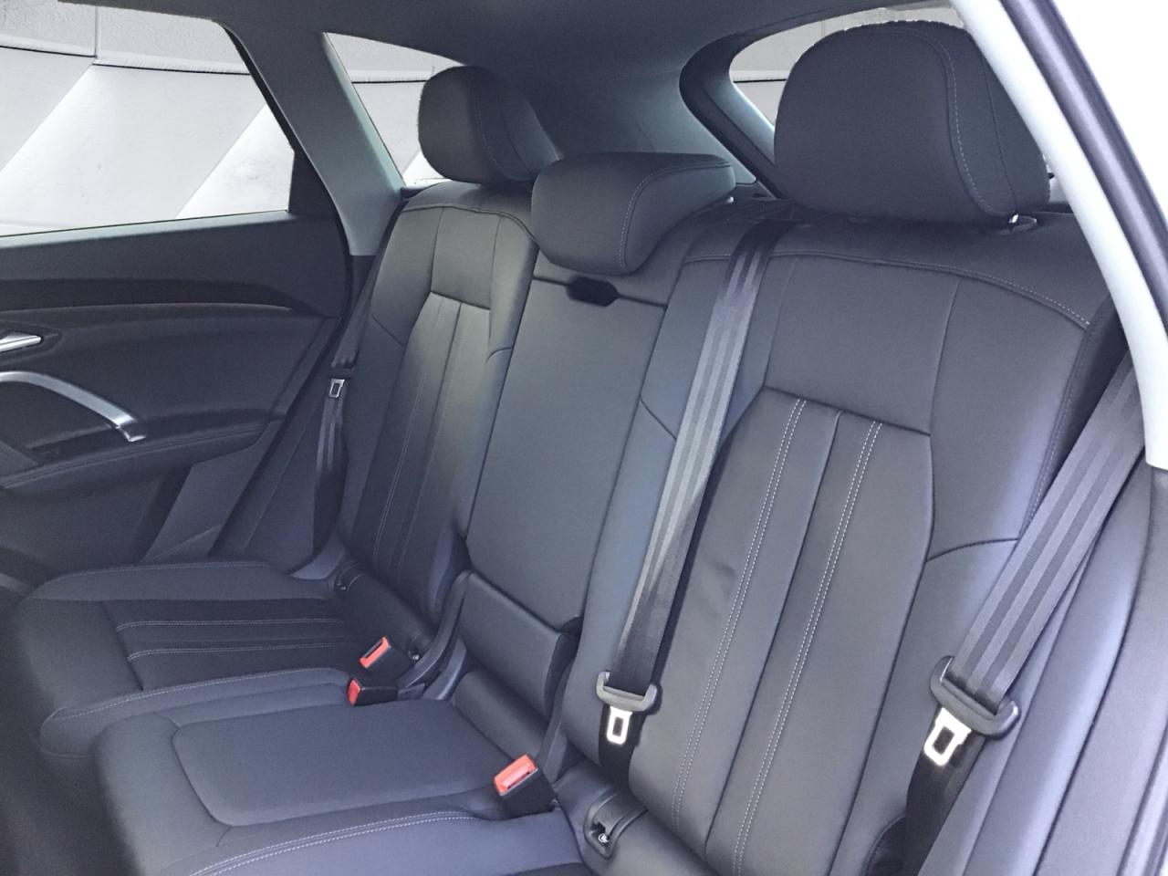 2025 Audi Q5 2.0T + Panoramic Moonroof Photo